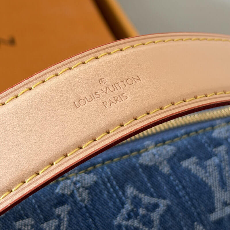 L0vis Vvtt0n Side Trunk MM M27450 Blue Denim