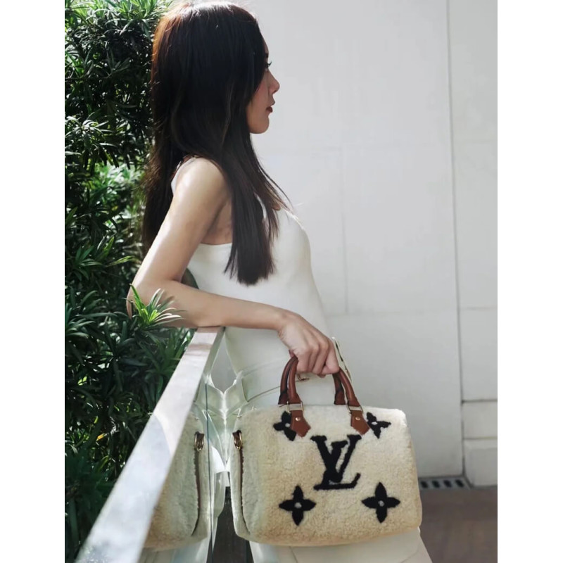 L0vis Vvtt0n Shearling Speedy Bandoulière 25 M23468