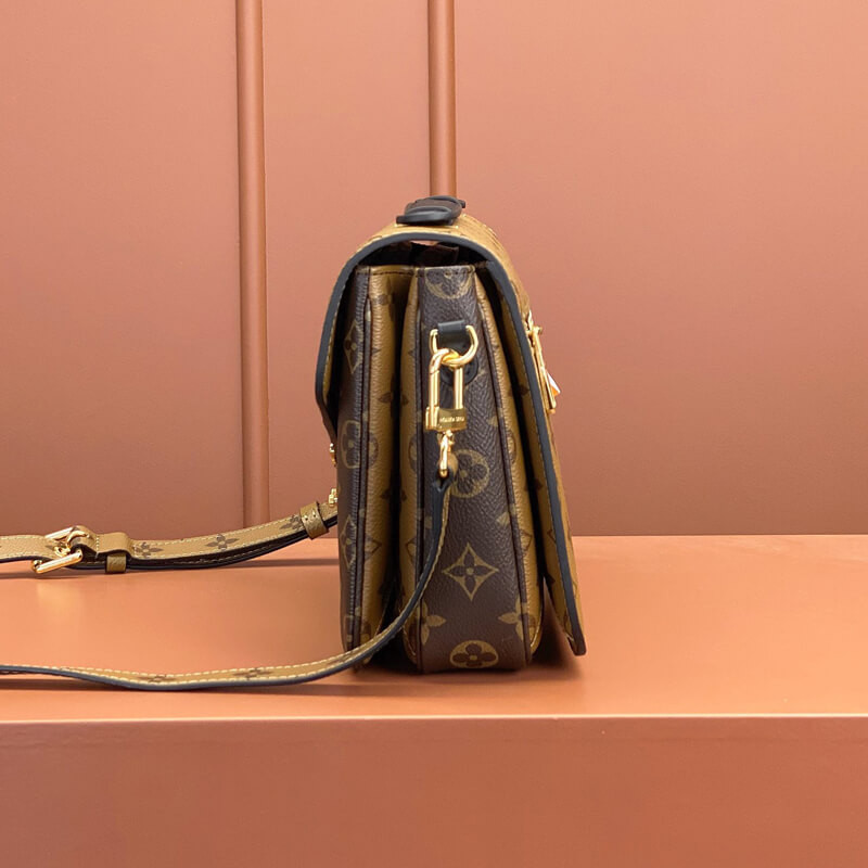 L0vis Vvtt0n M44876 Pochette Métis