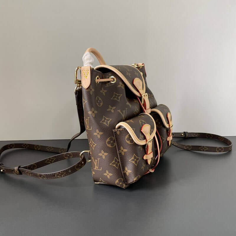 L0vis Vvtt0n Excursion PM M46932