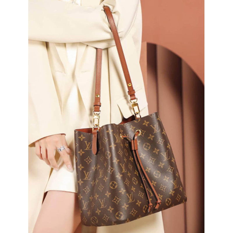 L0vis Vvtt0n NéoNoé MM M44887