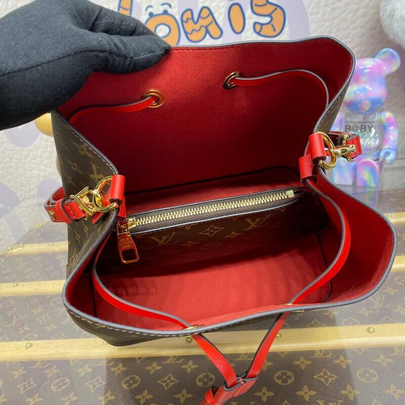 L0vis Vvtt0n NéoNoé MM M44021