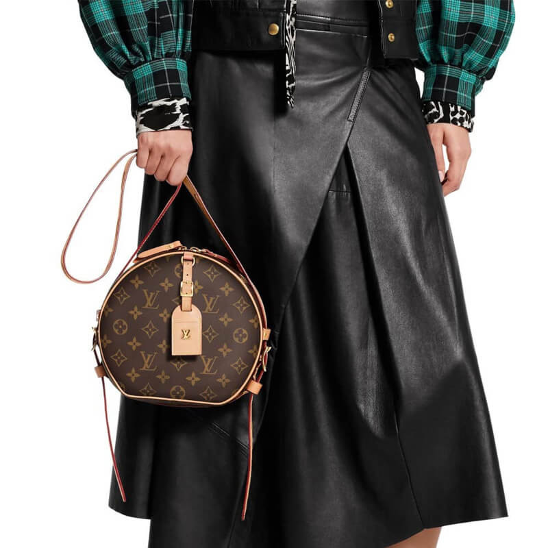 L0vis Vvtt0n Boite Chapeau Souple MM M45647