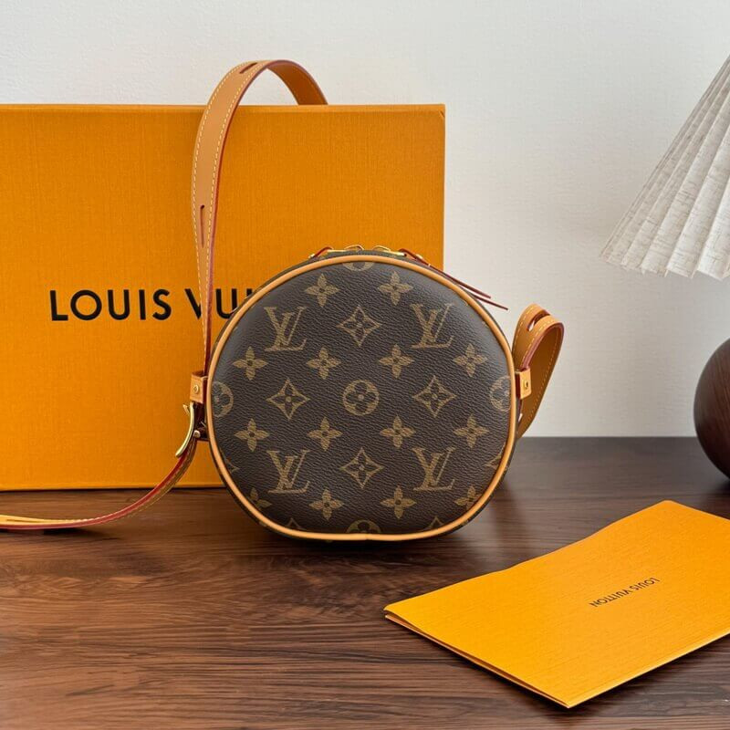 L0vis Vvtt0n Boite Chapeau Souple PM M45578