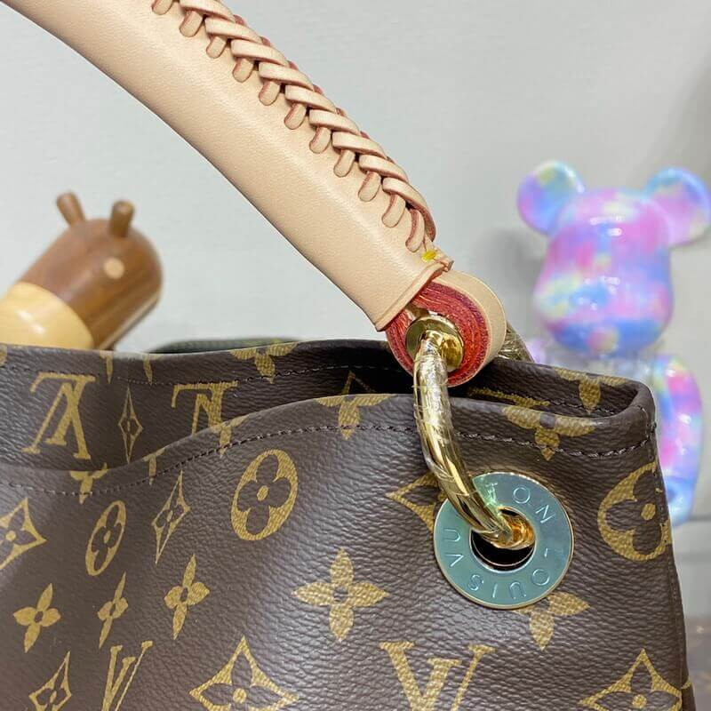 L0vis Vvtt0n Artsy MM M40249