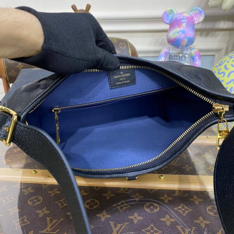 L0vis Vvtt0n M46288 CarryAll PM