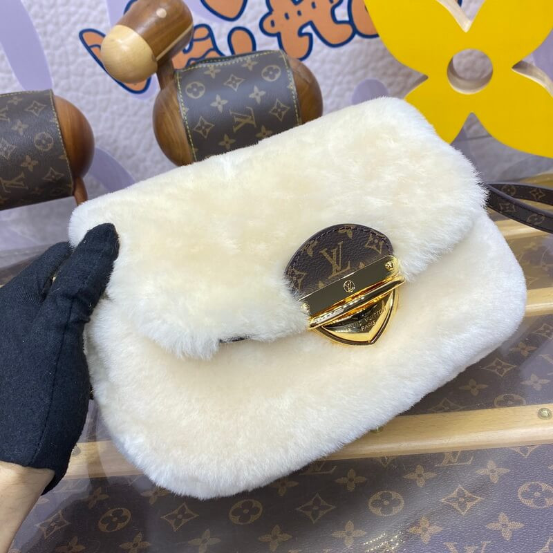 L0vis Vvtt0n Sunset M12097