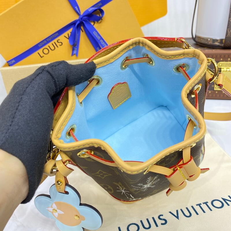 L0vis Vvtt0n Nano Noé M12221