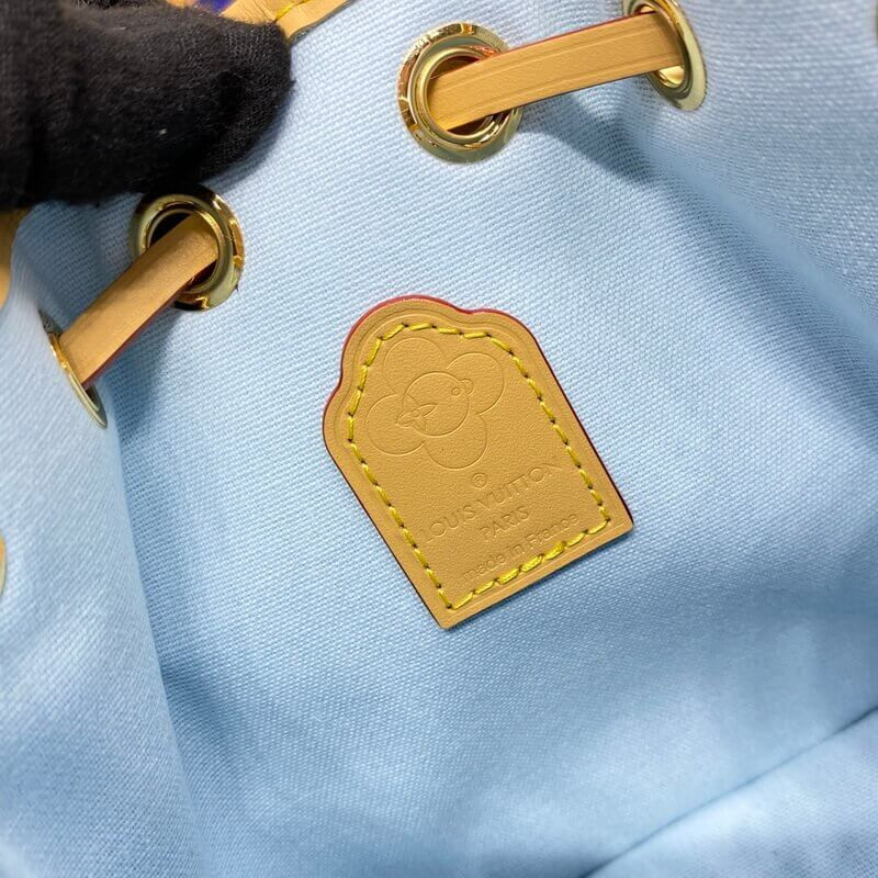 L0vis Vvtt0n Nano Noé M12221