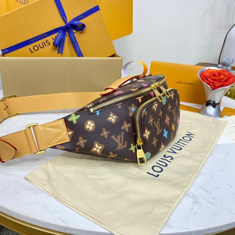 L0vis Vvtt0n Rush Bumbag M24858