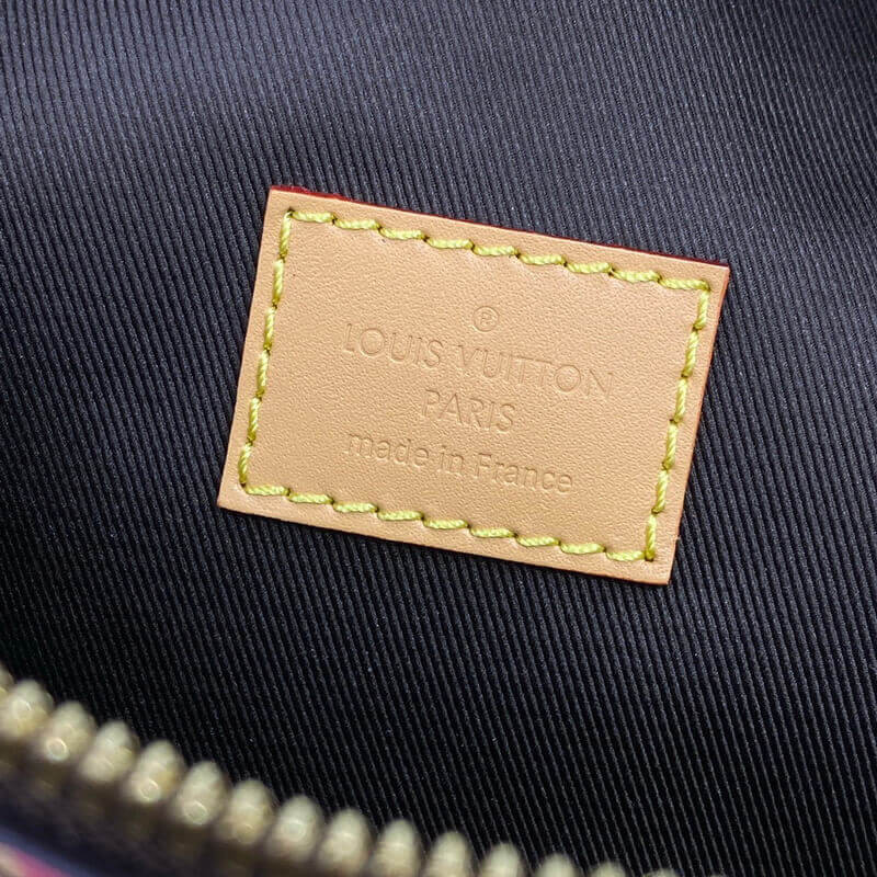 L0vis Vvtt0n Rush Bumbag M24858