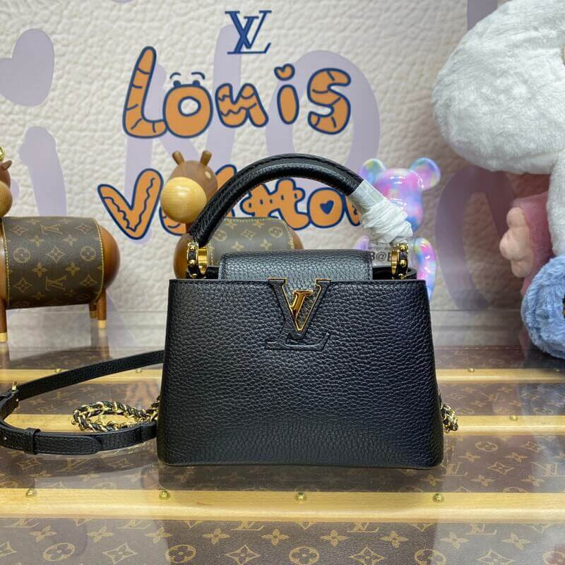 L0vis Vvtt0n Capucines 21cm Black