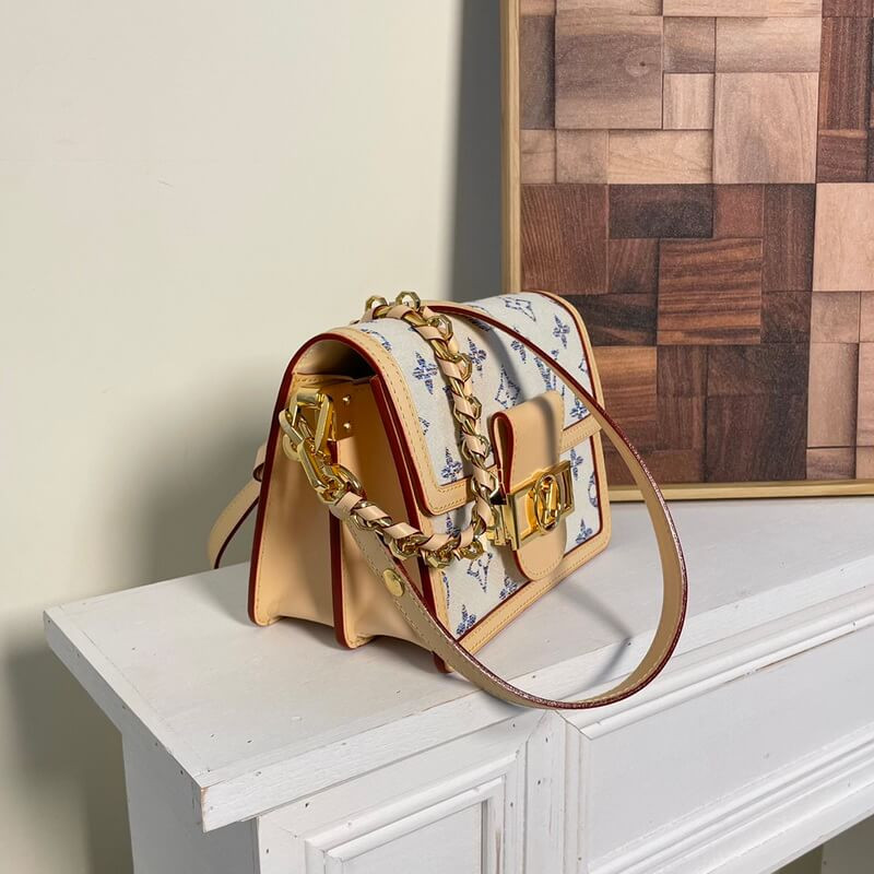 L0vis Vvtt0n Mini Dauphine M24841