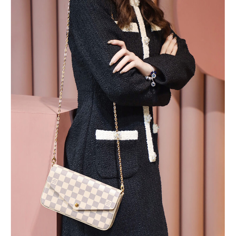 L0vis Vvtt0n N40491 Félicie Pochette