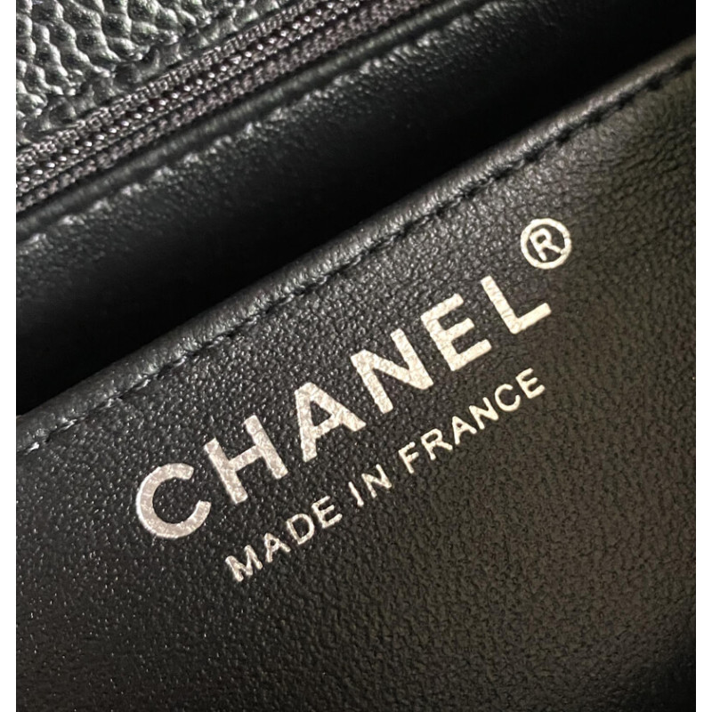 Ch**el Caviar Quilted Mini Flap Bag