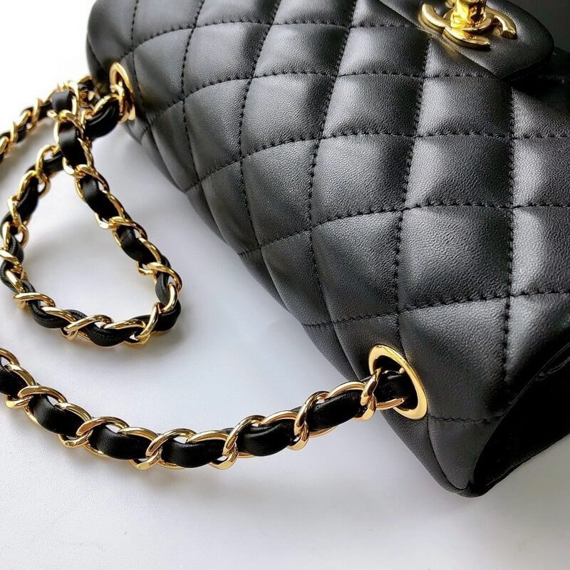 Ch**el Lambskin Mini Flap Bag A01116