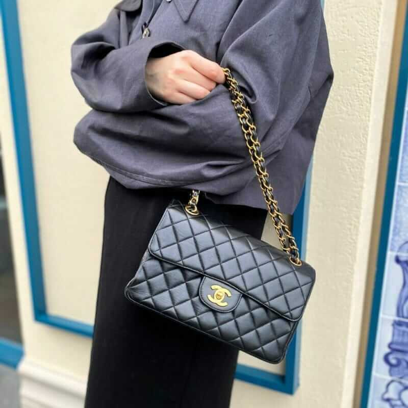 Ch**el Lambskin Small Double Flap Bag A01113