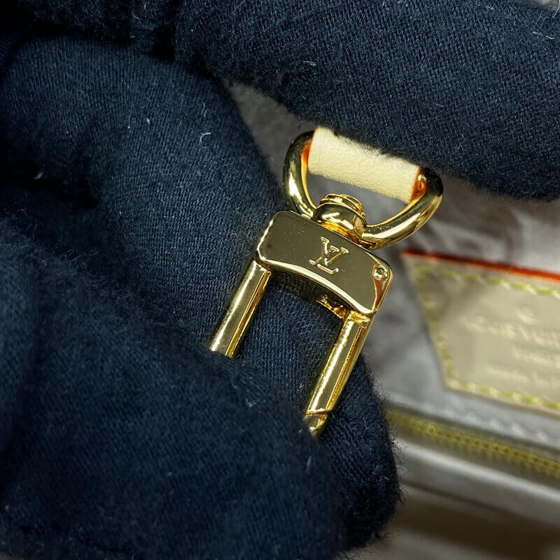 L0vis Vvtt0n OnTheGo MM M12415