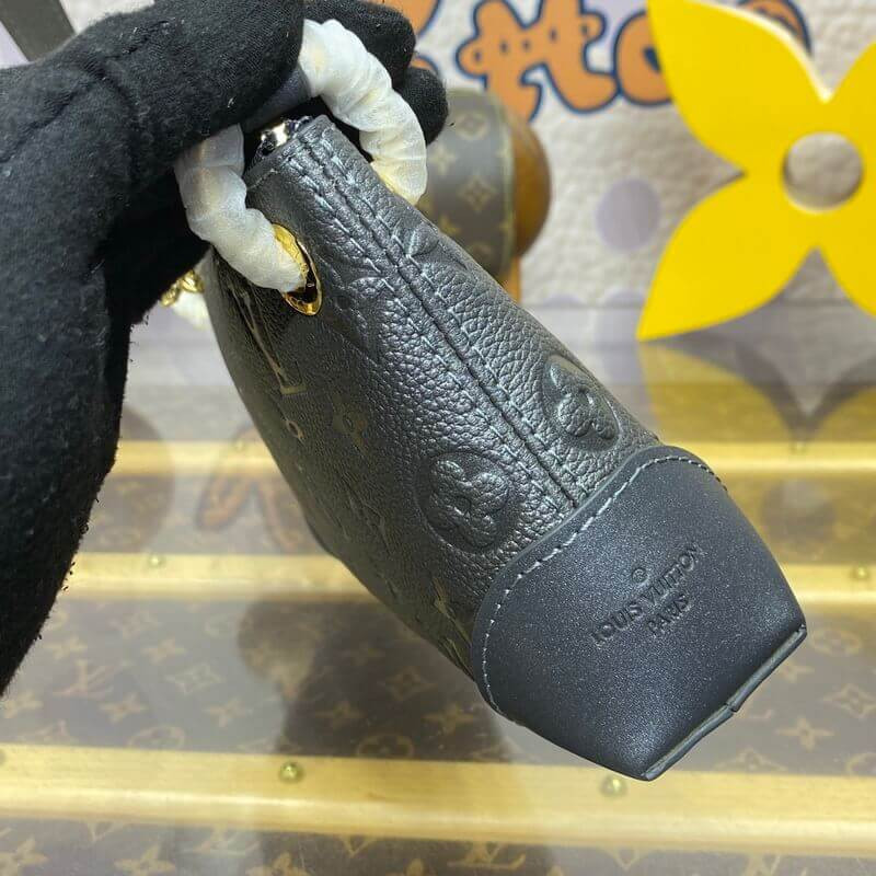 L0vis Vvtt0n Pochette Sèvres M12174