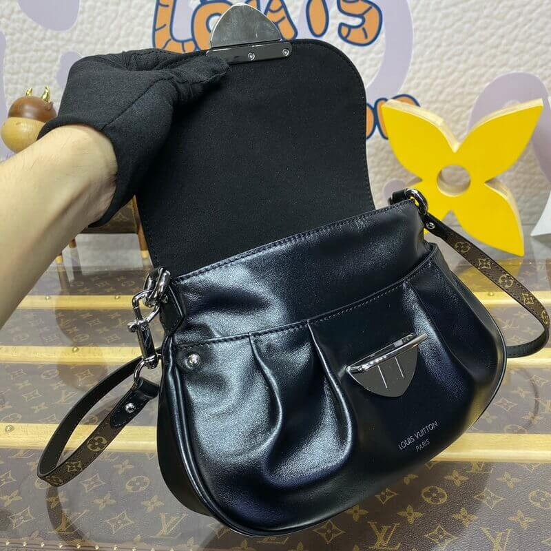 L0vis Vvtt0n Sunset Vibe M12192