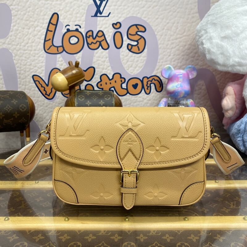 L0vis Vvtt0n Diane M11817 Arizona