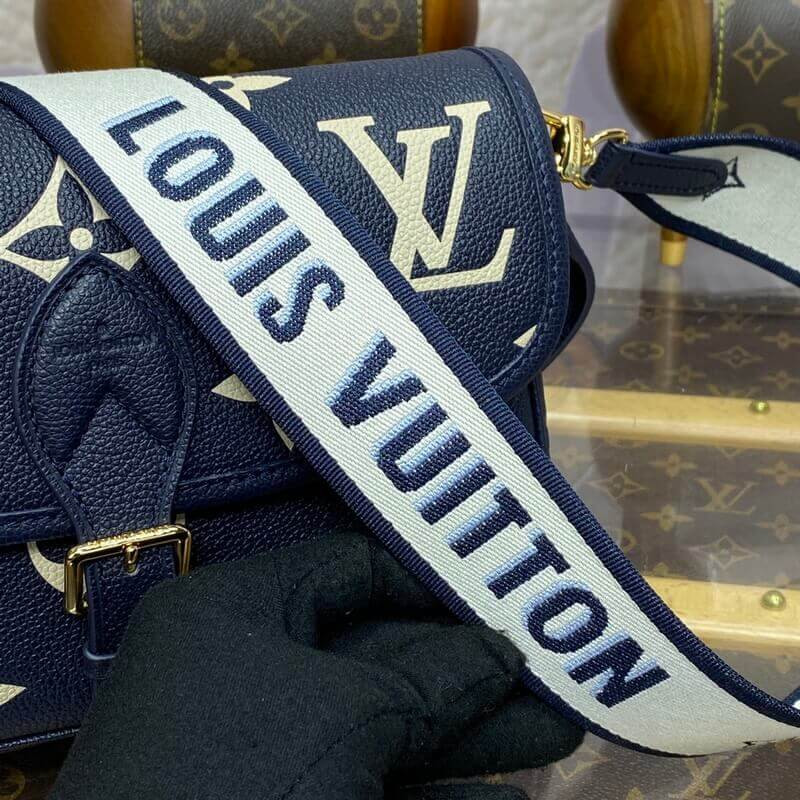 L0vis Vvtt0n Diane M47161 Navy/Crème