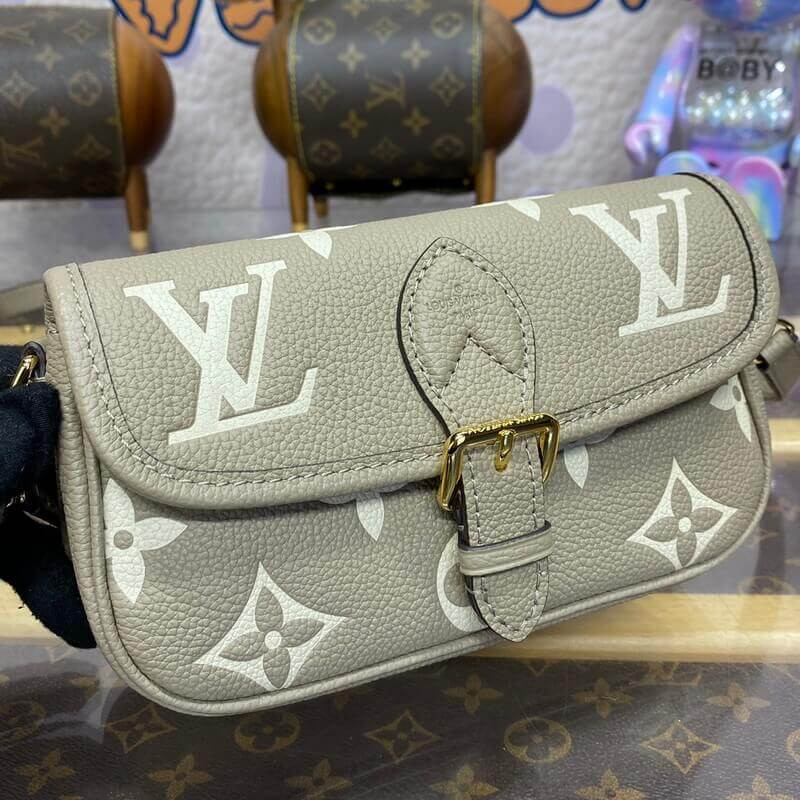 L0vis Vvtt0n Nano Diane M83300