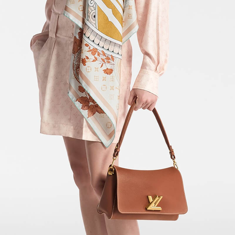 L0vis Vvtt0n Soft Twist M24640