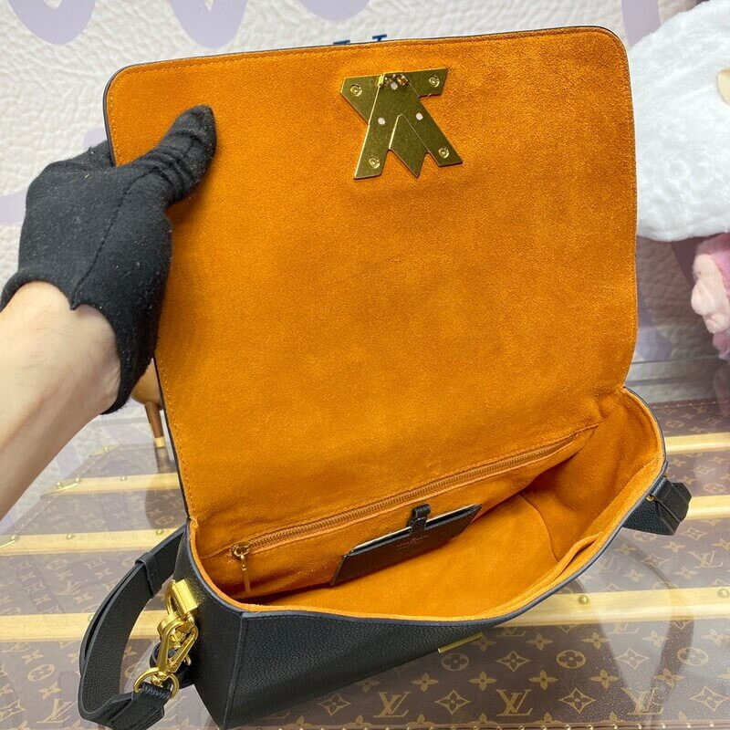 L0vis Vvtt0n Soft Twist Black