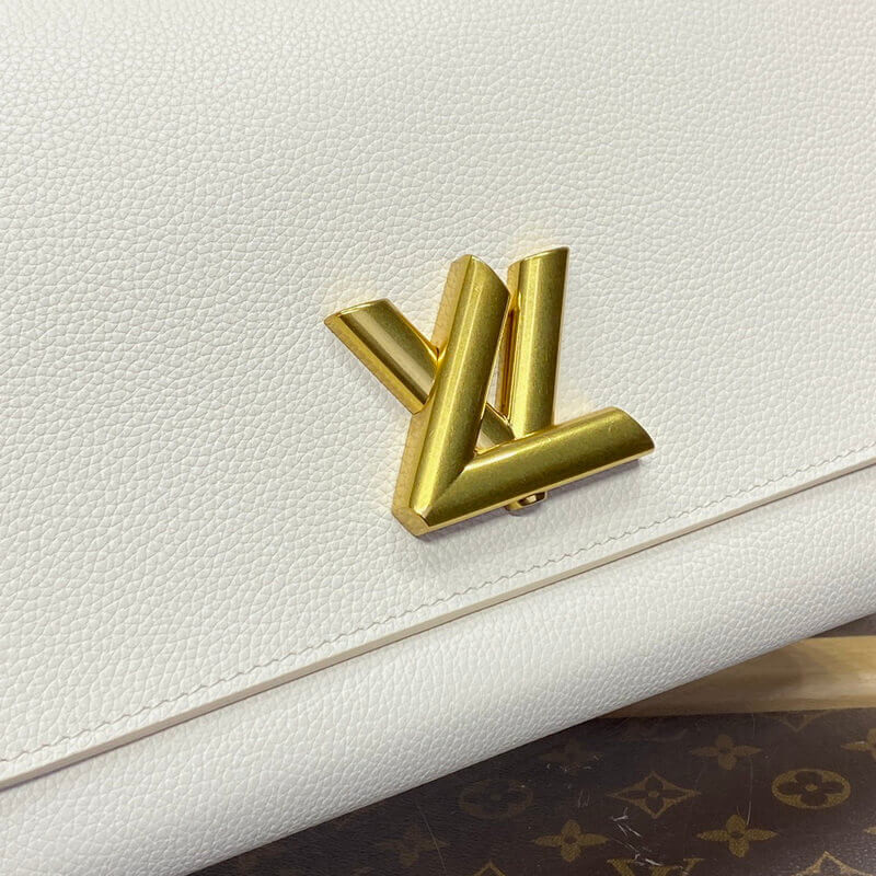 L0vis Vvtt0n Soft Twist M25359