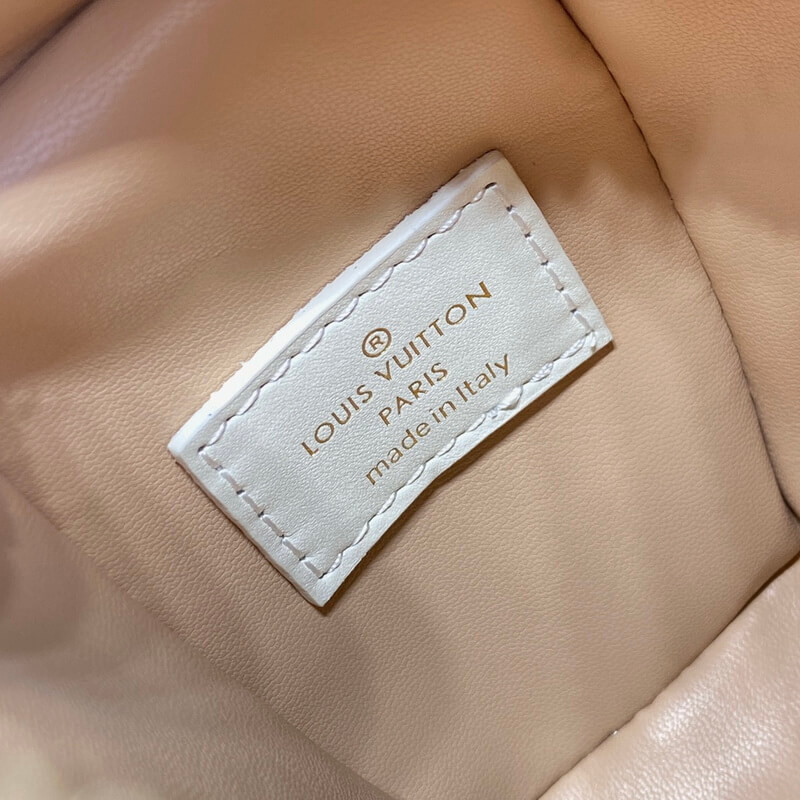 L0vis Vvtt0n Side Trunk PM M25216