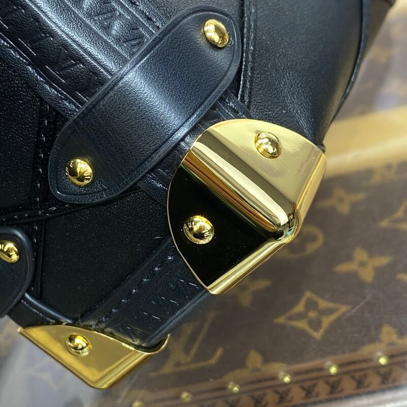 L0vis Vvtt0n Side Trunk PM M83030