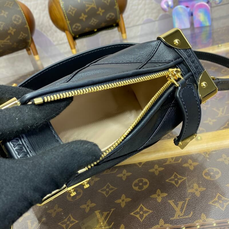 L0vis Vvtt0n Side Trunk PM M83030