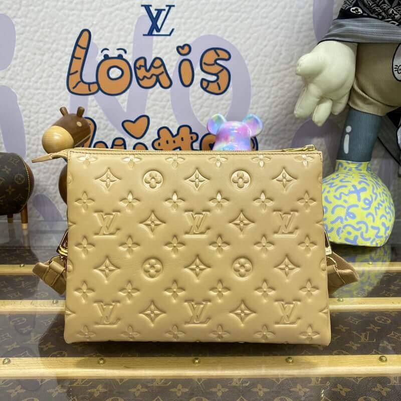 L0vis Vvtt0n Coussin PM M21261