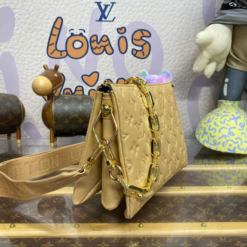 L0vis Vvtt0n Coussin PM M21261