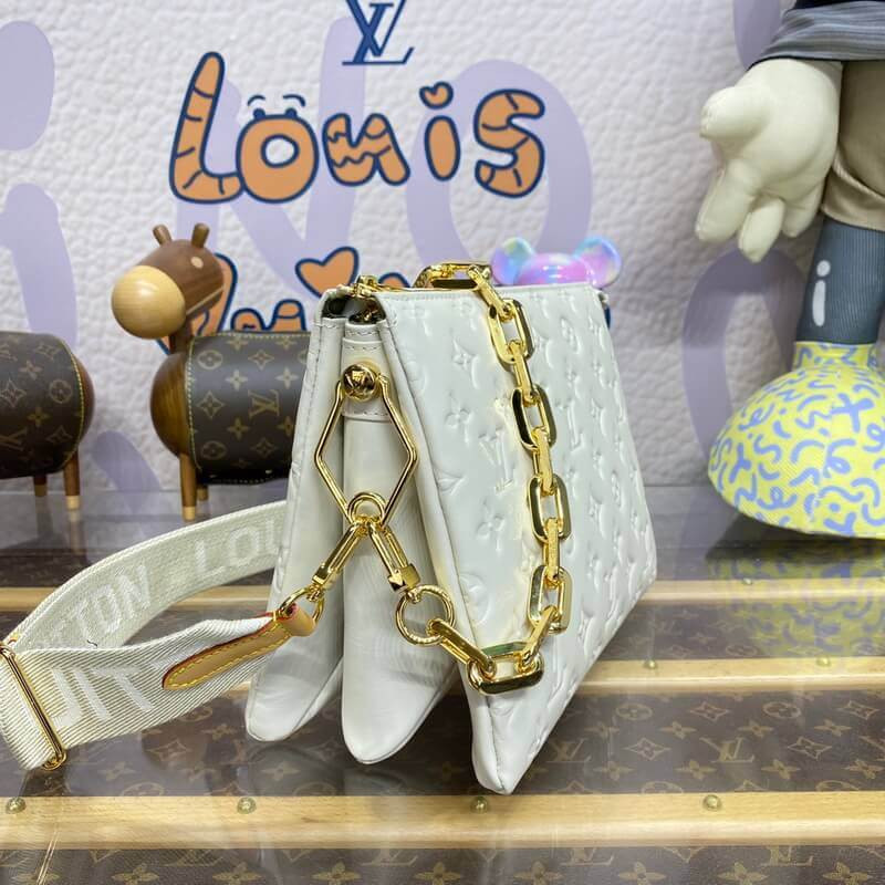 L0vis Vvtt0n Coussin PM M21262