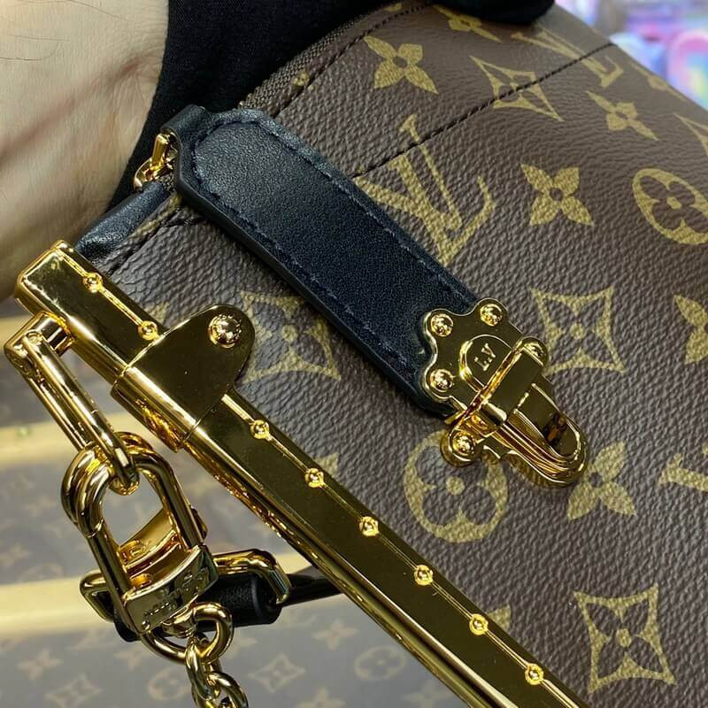 L0vis Vvtt0n Lucky Trunk M12075