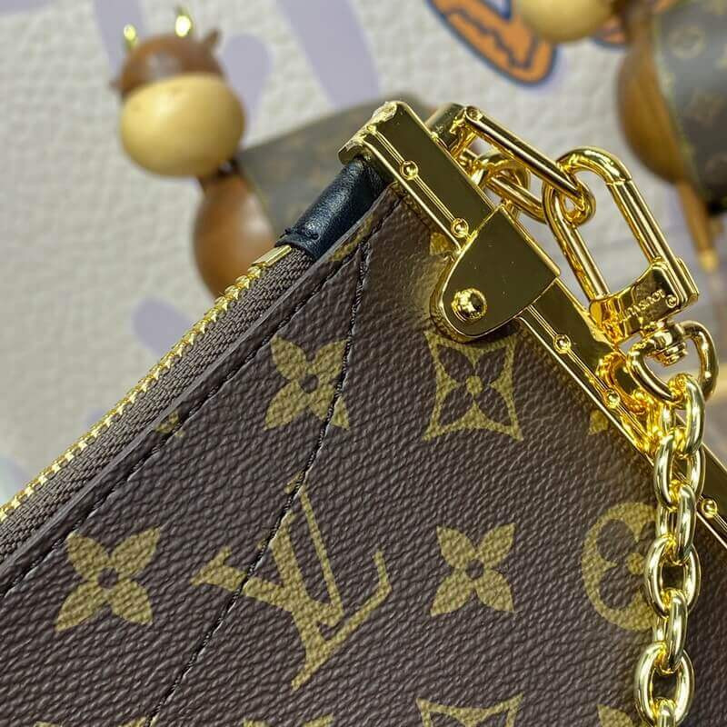 L0vis Vvtt0n Lucky Trunk M12075