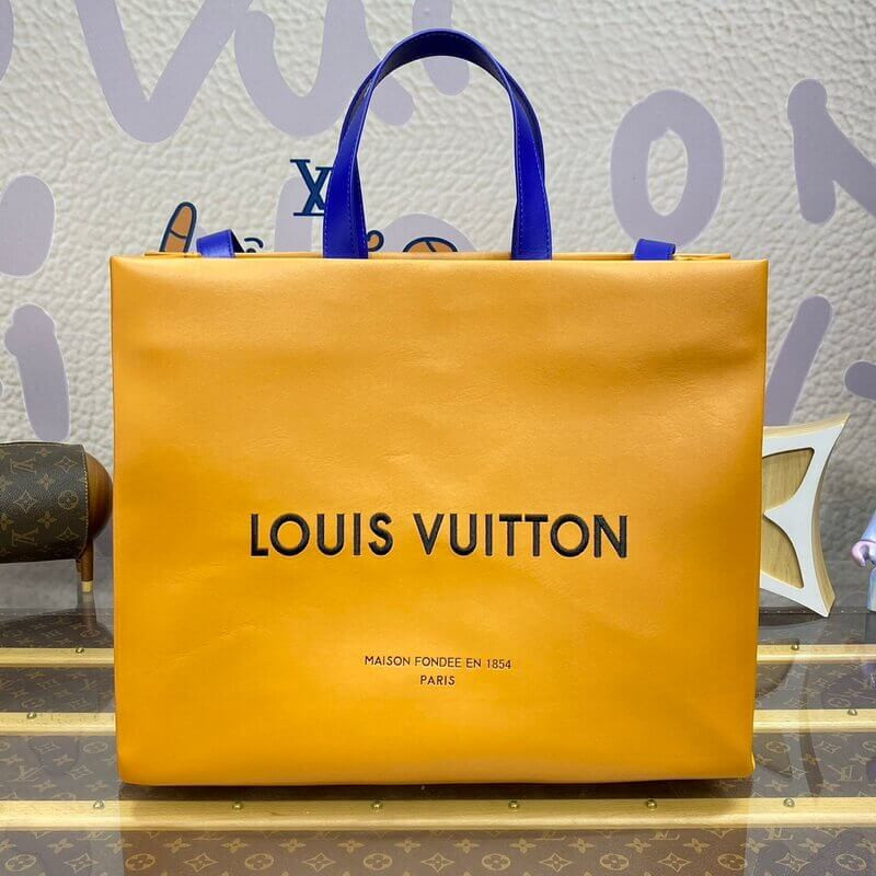 L0vis Vvtt0n Shopper Tote MM M24457