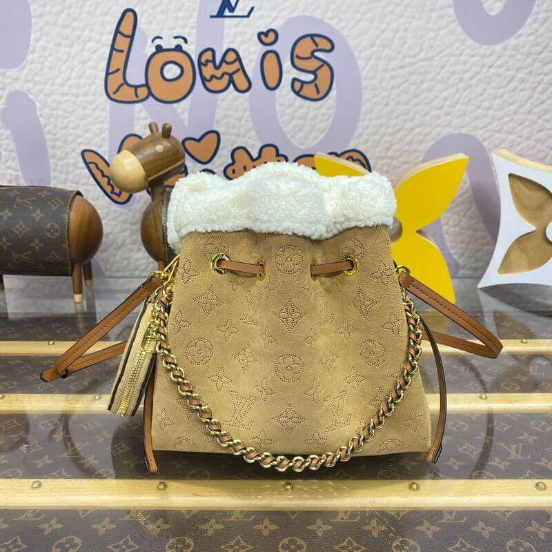 L0vis Vvtt0n Bella Bucket Bag M11839