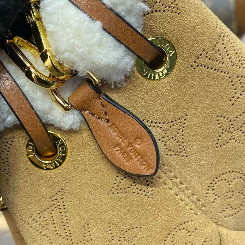 L0vis Vvtt0n Bella Bucket Bag M11839