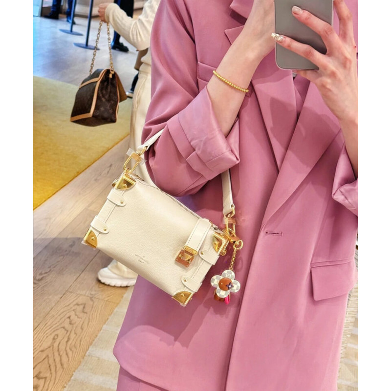 L0vis Vvtt0n Side Trunk PM M23915