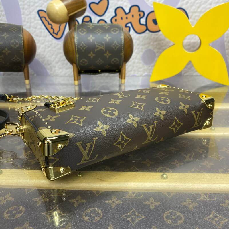 L0vis Vvtt0n Slim Trunk M13147