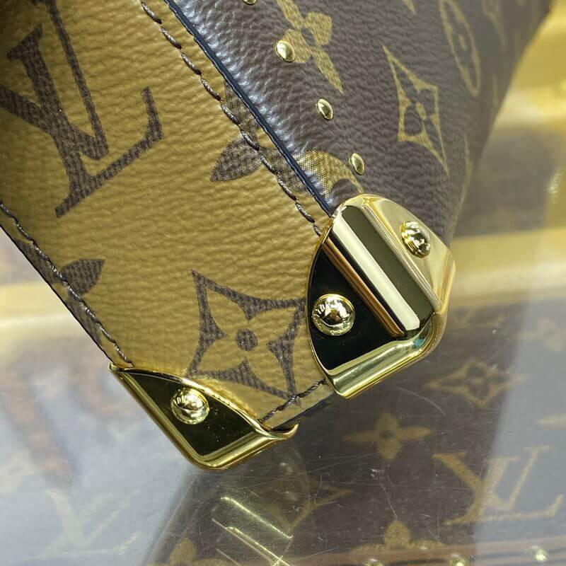 L0vis Vvtt0n Slim Trunk M13147