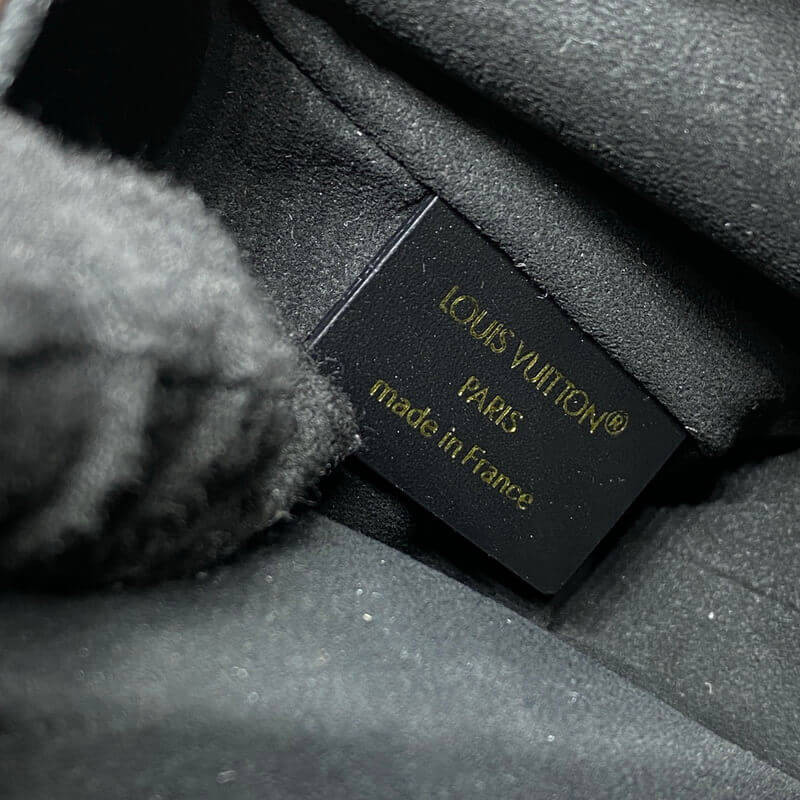 L0vis Vvtt0n Slim Trunk M13147