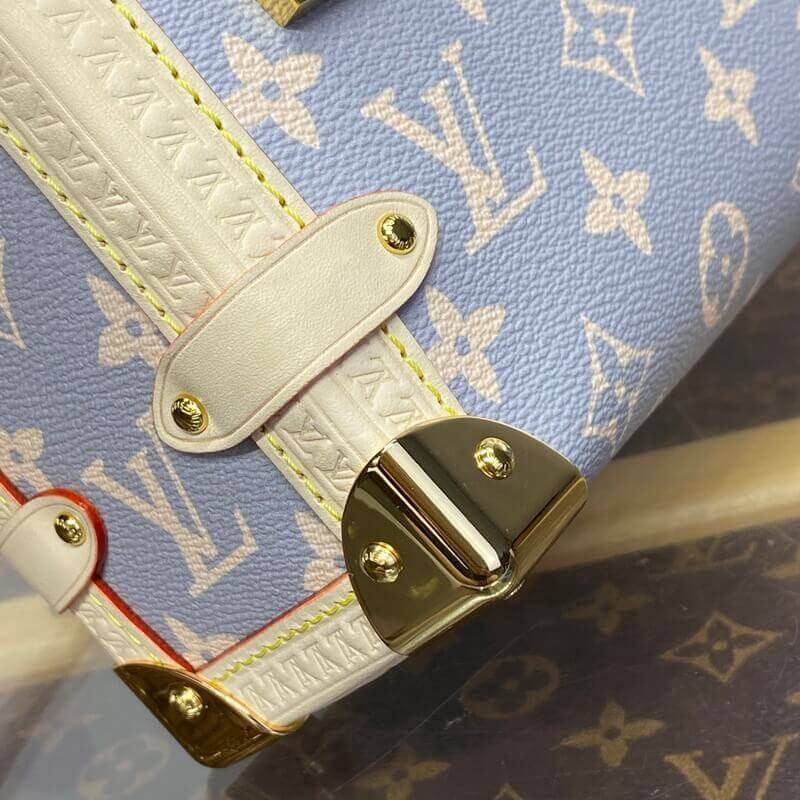 L0vis Vvtt0n Side Trunk MM M12428