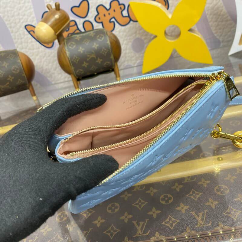 L0vis Vvtt0n Coussin BB M24338