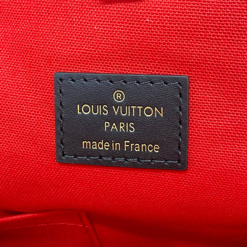 L0vis Vvtt0n OnTheGo Voyage M46823