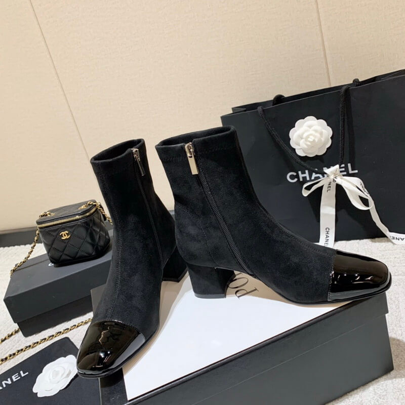 Ch**el Chunky Heel Short Boots