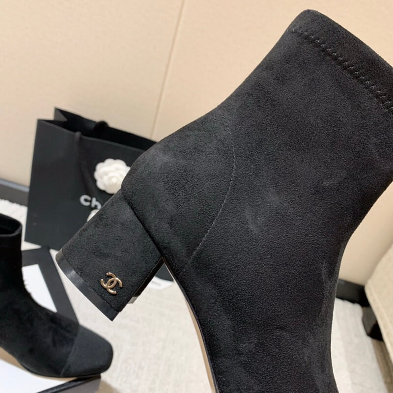 Ch**el Chunky Heel Short Boots